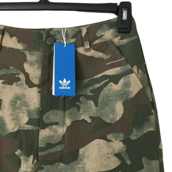 ⛔️SOLD⛔️ ADIDAS Originals Camo Cargo Track Pants S - Picture 6 of 16